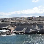 Rum i privatbostad La Caleta Arico 1 *