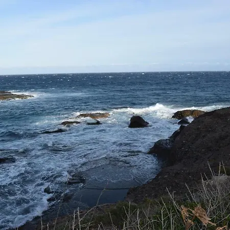 Δωμάτια σε οικογενειακή κατοικία La Caleta Arico 1 La Mareta