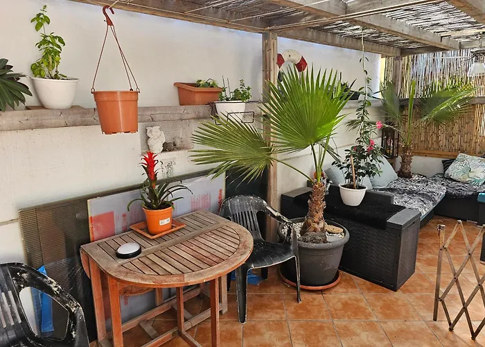 La Caleta Arico 1 La Mareta