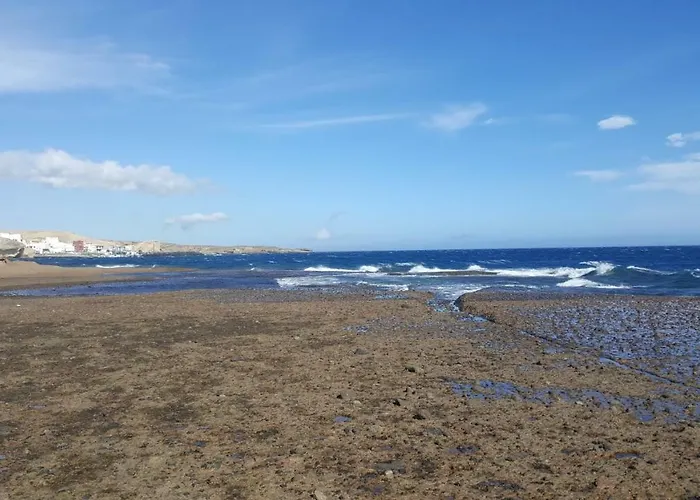 La Caleta Arico 1 La Mareta